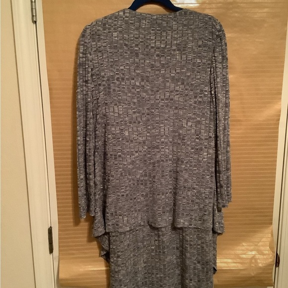 R&M RICHARDS~2 PIECE DRESS~ NWOT~ SIZE 8~ - Picture 4 of 5